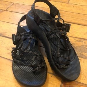 Chacos size 8